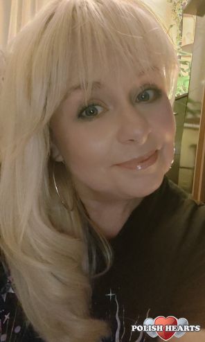 Jeśli szczęściem jest być szczęśliwym sam ze sobą,to resztę świata to tylko dodatek do życia!!! Jeśli szczęściem jest być szczęśliwym sam ze sobą,to resztę świata to tylko dodatek do życia!!!